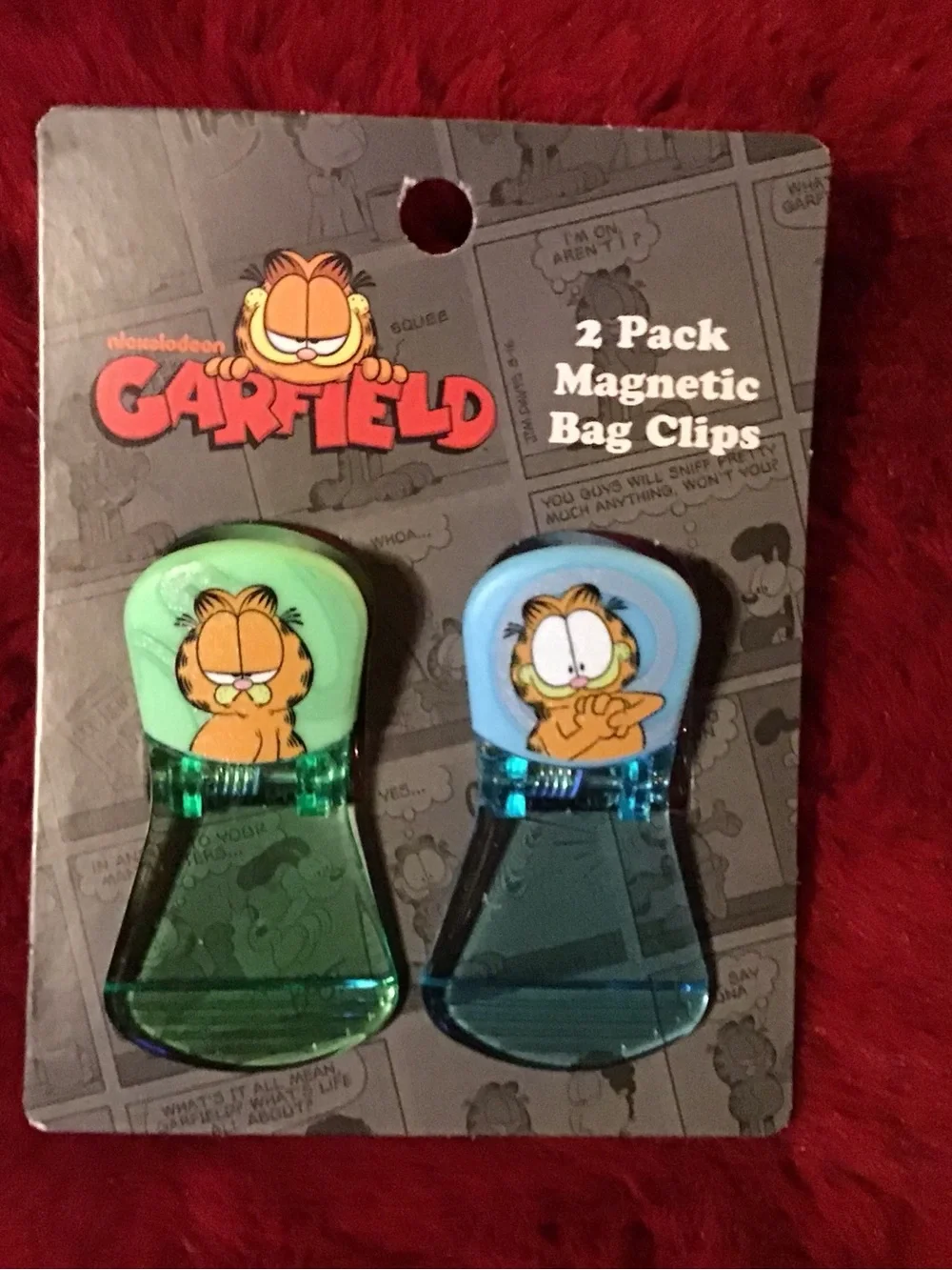 Set of two Garfield Magnetic Bag Clips - Green and Blue (2-Pack)